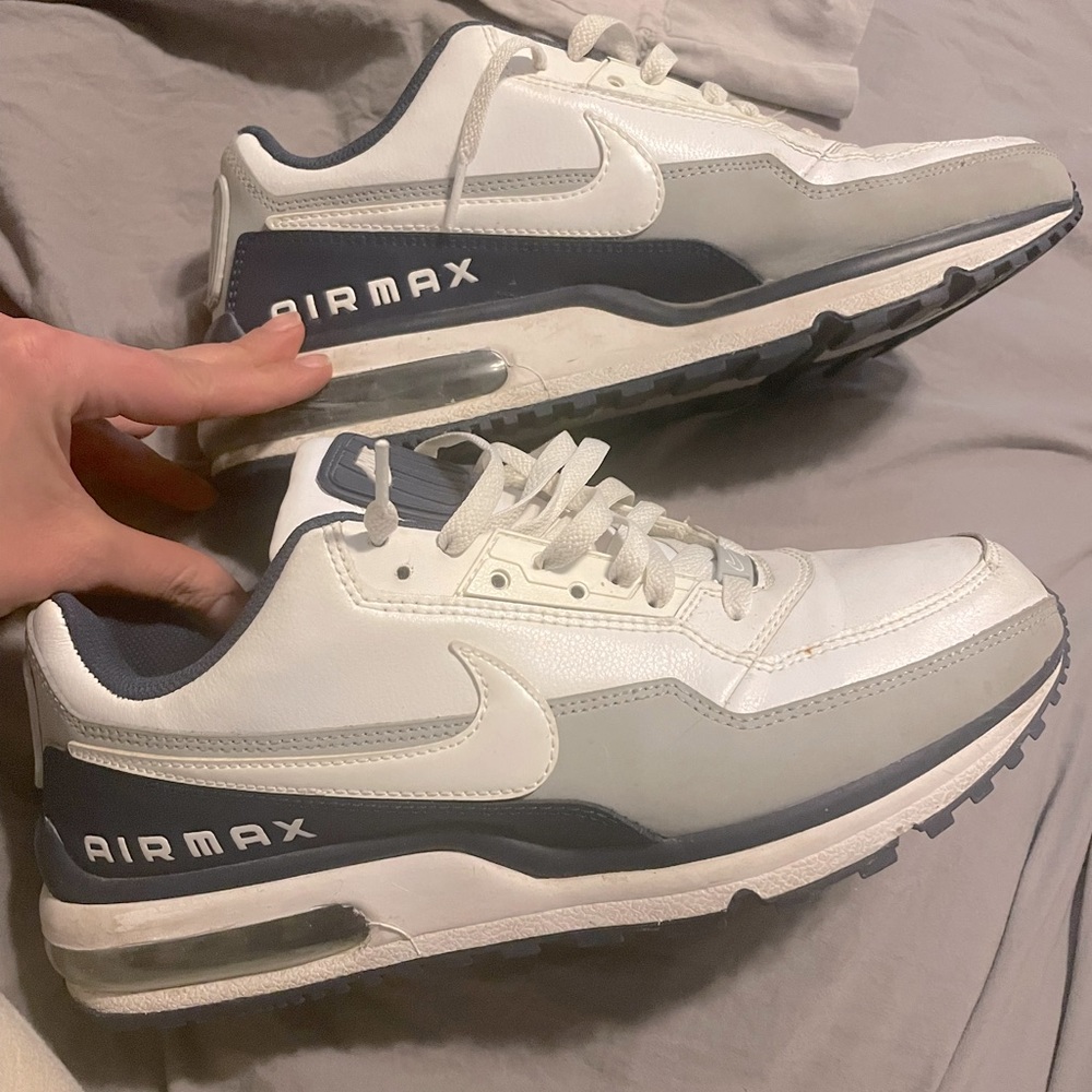 Nike air max